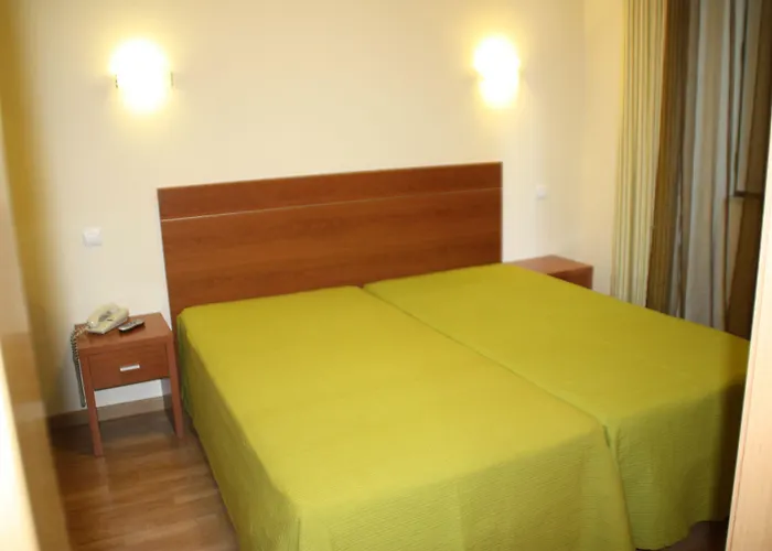 Penzion Estrela De Arganil - Luis Simoes & Conceicao, Lda Lisboa