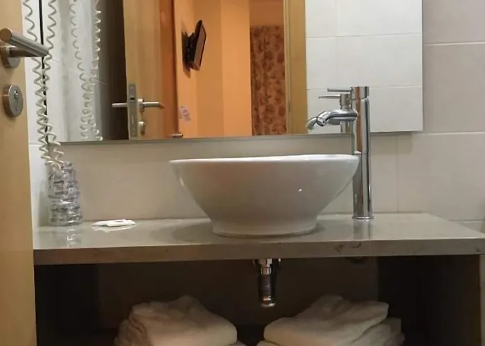 Estrela De Arganil - Luis Simoes & Conceicao, Lda Penzion Lisboa